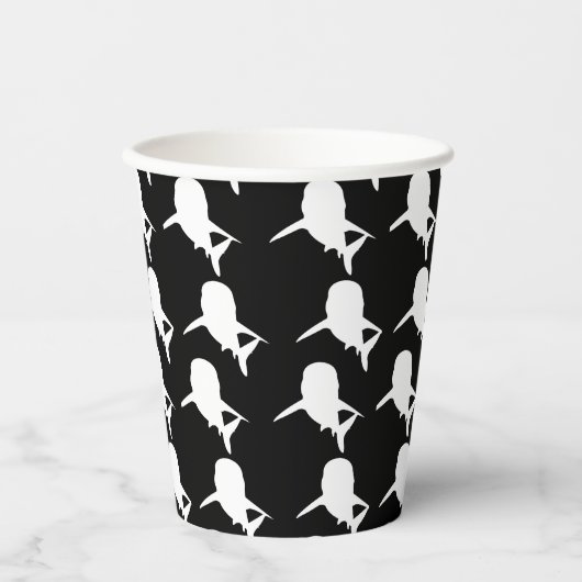 Schwarz-Weiß-Schattenhai-Walmuster Pappbecher (Vorderseite)