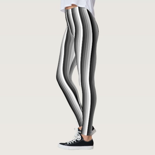 Schwarz-Weiß-Schattenstreifen Leggings (Links)