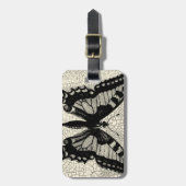 Schwarz-Weiß-Schmetterling im Hintergrund Gepäckanhänger (Vorderseite vertikal)