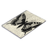 Schwarz-Weiß-Schmetterling im Hintergrund Notizblock (Linke Seite)