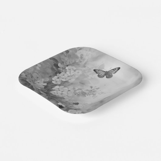 Schwarz-Weiß-Schmetterling Pappteller (Gewinkelt)