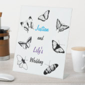Schwarz-Weiß-Schmetterlinge-Hochzeit Sockelschild (In Situ)