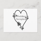 Schwarz-Weiß-Schmetterlingsherz-Hochzeitsempfang Begleitkarte (Vorderseite)