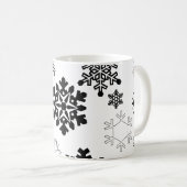 Schwarz-Weiß-Schneeflocken Kaffeetasse (VorderseiteRechts)