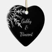 Schwarz-Weiß-Schneeflocken-Winterhochzeit Keramikornament (Rechts)