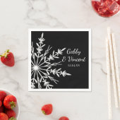 Schwarz-Weiß-Schneeflocken-Winterhochzeit Serviette (Beispiel)