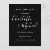 Schwarz-Weiß-Script-Hochzeit 'Save the Date'-Karte Postkarte (Vorderseite)