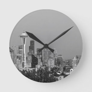 Schwarz-Weiß-Seattle-Stadt Runde Wanduhr