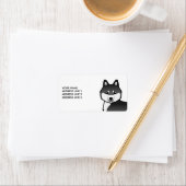 Schwarz-Weiß-sibirischer Husky-Hund und benutzerde Adressaufkleber (Insitu)