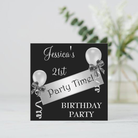 Schwarz-Weiß-Silberstreamer mit Bögen und Balloons Einladung (Stehend Vorderseite)