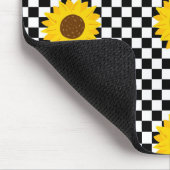 Schwarz-Weiß-Sonnenblumen Gestell der karierten Bl Mousepad (Ecke)