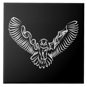 Schwarz-Weiß-Stamm-Fliegenschale Fliese
