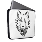Schwarz-Weiß-Stammes-Wolf Laptopschutzhülle (Vorne Rechts)