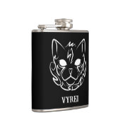 Schwarz-Weiß-Stammkatze Flachmann (Rechts)