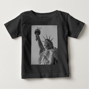 Schwarz-Weiß-Statue der Freiheit New York City Baby T-shirt