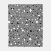 Schwarz-Weiß-Sterne auf Grau Fleecedecke (Vorderseite)