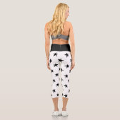 Schwarz-Weiß-Sterne Muster Capri Leggings (Rückseite)