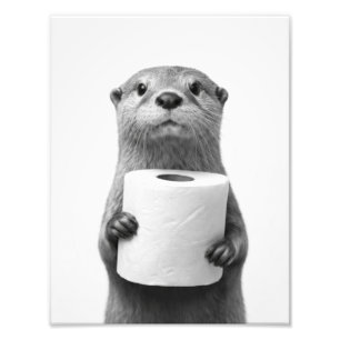 Schwarz-Weiß- stoischer Otter, der eine Toilettenp Fotodruck