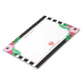 Schwarz + Weiß Streifen Blumenrosa Apfellehrer Notizblock (angewinkelt)