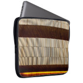 Schwarz-Weiß-Streifen Laptopschutzhülle (Vorne Rechts)