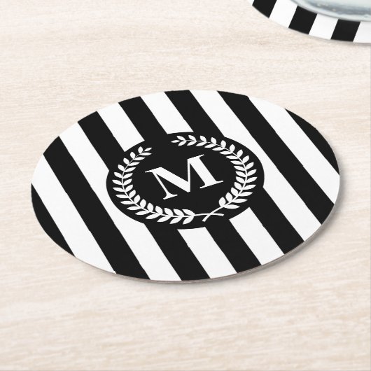 Schwarz-Weiß-Streifen Runder Pappuntersetzer (Angewinkelt)
