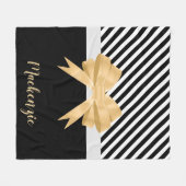Schwarz-weiß Stripes Goldem Bow Fleecedecke (Vorderseite (Horizontal))