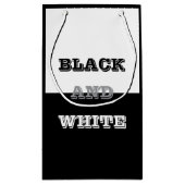 Schwarz-Weiß-Text und solide Farbgestaltung Kleine Geschenktüte (Rückseite)