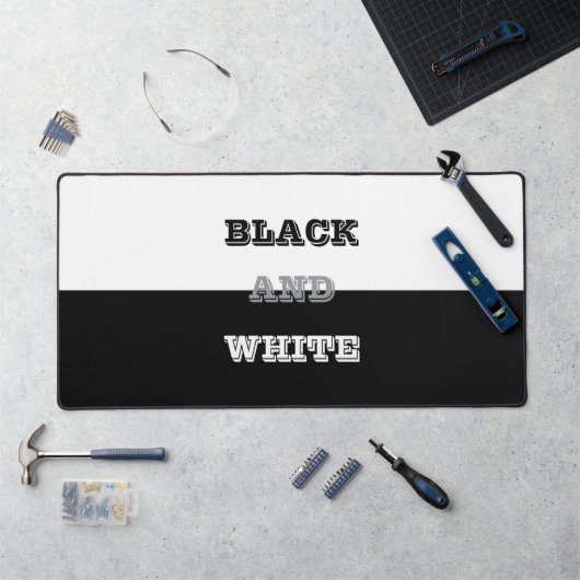 Schwarz-Weiß-Text und solide Farbgestaltung Schreibtischunterlage (Arbeitsplatz)