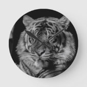 Schwarz-Weiß-Tiger Runde Wanduhr (Vorderseite)