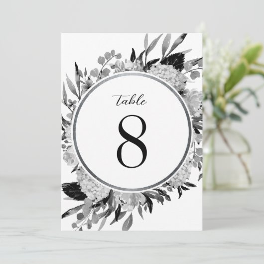 Schwarz-Weiß-Tischnummer Einladung (Stehend Vorderseite)
