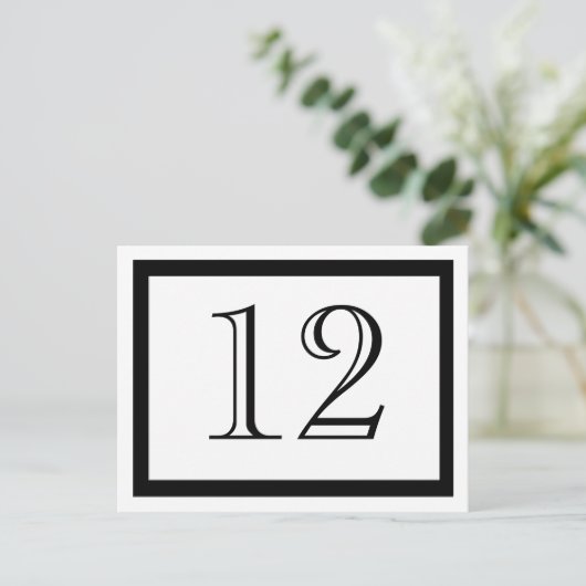 Schwarz-Weiß-Tischnummer-Karten Postkarte (Stehend Vorderseite)