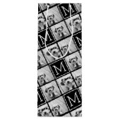 Schwarz-Weiß-Trendfoto-Collage mit Monogramm Geschenktüte Für Weinflaschen (Rückseite)