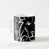 Schwarz-Weiß-Tribal-Lion Kaffeetasse (Vorderseite Links)