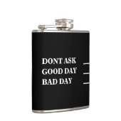 Schwarz-Weiß-Trinkmaßnahmen Flachmann (Rechts)