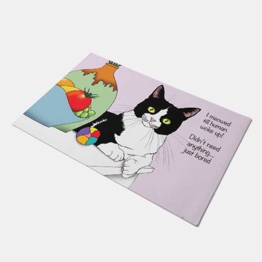 Schwarz-weiß Tuxedo Funny Cat Fußmatte (Schrägansicht)