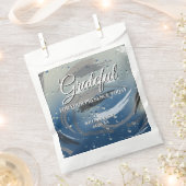 Schwarz, Weiß und Grau Pinselstrich Dankbar Geschenktütchen (Ausgeschnitten)