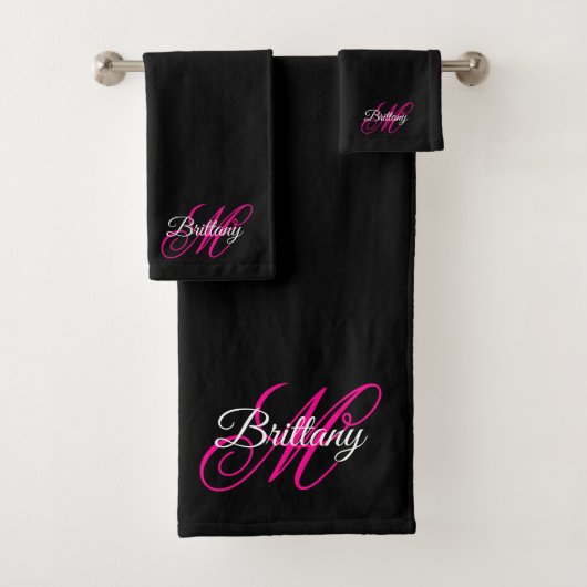 Schwarz Weiß und Hot Pink Fancy Script Monogramm Badhandtuch Set (Insitu)