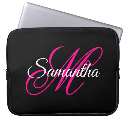 Schwarz Weiß und Hot Pink Fancy Script Monogramm Laptopschutzhülle (Vorderseite)