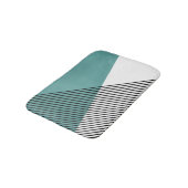 Schwarz, Weiß und Türkis, einfache geometrische Ku Badematte (Schrägansicht)