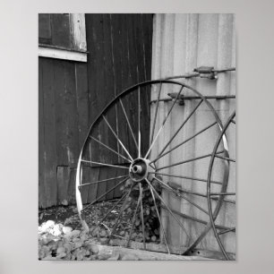 Schwarz-Weiß-Wagenrad und Silo Poster