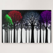 Schwarz-Weiß-Wald mit Farbspuren Puzzle (Horizontal)