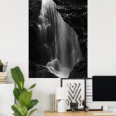 Schwarz-Weiß-Wasserfall lange Exposition Poster (Heimbüro)