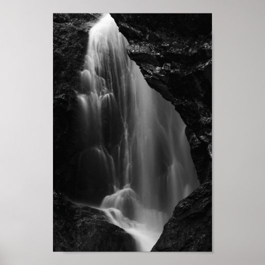 Schwarz-Weiß-Wasserfall lange Exposition Poster (Vorne)