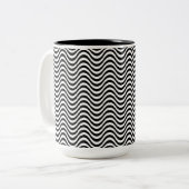 Schwarz-Weiß-Waves Zweifarbige Tasse (Vorderseite Links)