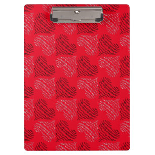 Schwarz-Weiß-Wechselherz-Linien auf Rot Klemmbrett
