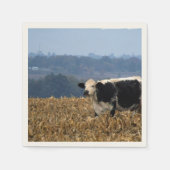 Schwarz-Weiß-Weiden in frisch gepflügtem Feld Serviette (Vorderseite)