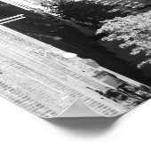 Schwarz-Weiß-West-Dorf Skybridge, Small Poster (Ecke)