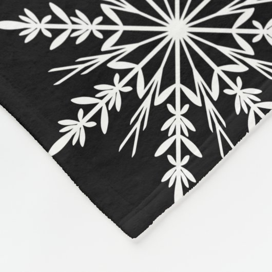Schwarz-Weiß-Winter-Schneeflocken Fleecedecke (Ecke)