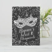 Schwarz-weiß Winter Wonderland Masquerade Sweet 16 Einladung (Stehend Vorderseite)