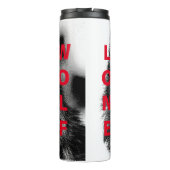 Schwarz-Weiß-Wolf-Augustift Thermosbecher (Rückseite)